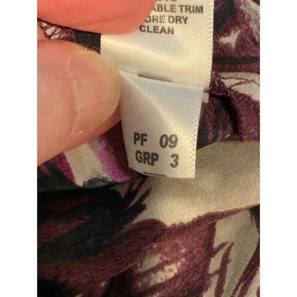 St. John SoCa Purple & Gray Floral Watercolor Sequin Bib Silk Top, Size Medium - Picture 9 of 9